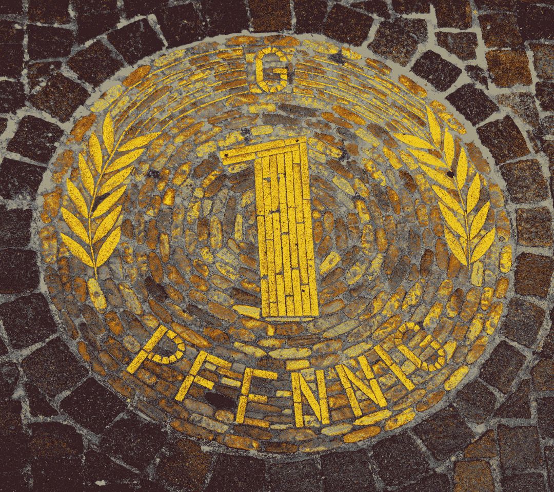 Das Mosaik vor dem Penny Supermarkt – ein Pfennig für Penny, Andreas Schwarzkopf, 2012, CC BY-SA 3.0