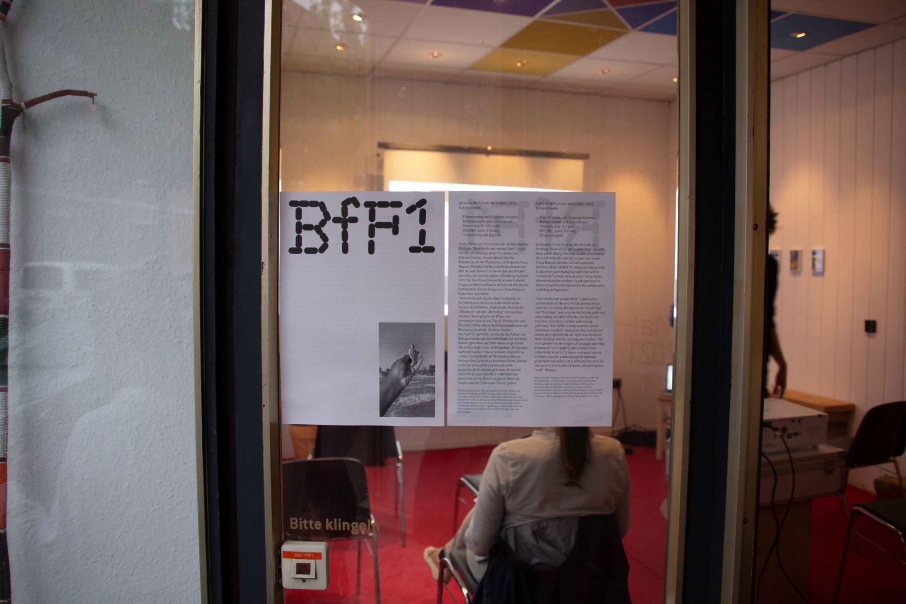 NEST-WORKS AND WANDER-LINES im DELPHI_space